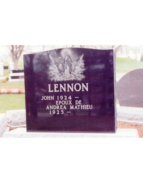 Les cieux et sa sainte vierge Les cieux et sa sainte vierge