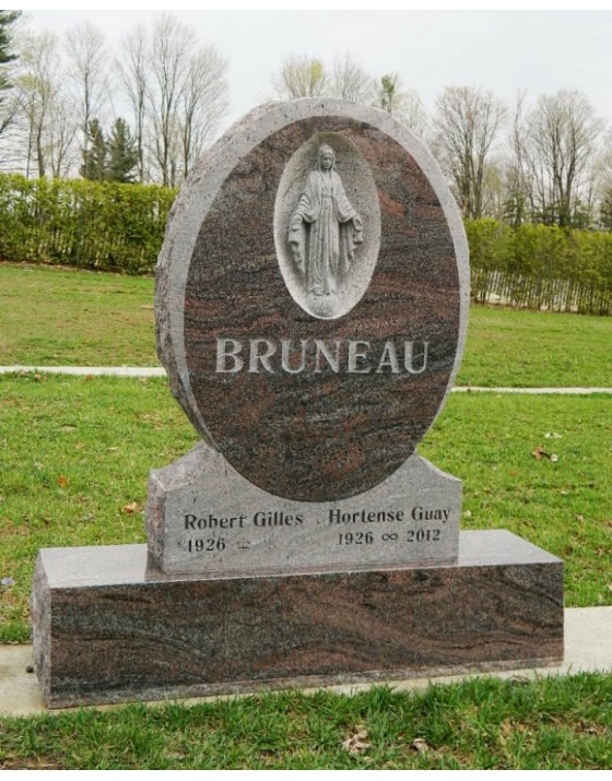 Marie veille sur nous