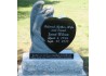 Installation d'un monument funéraire au Harcourt Cemetery, Harcourt, Ontario